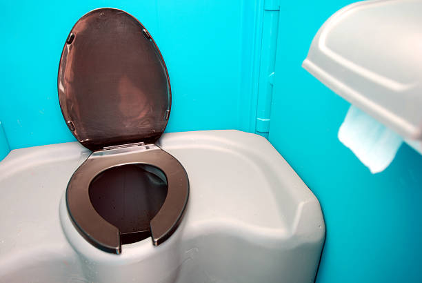 Best Portable toilet rental cost  in Shelbyville, IN